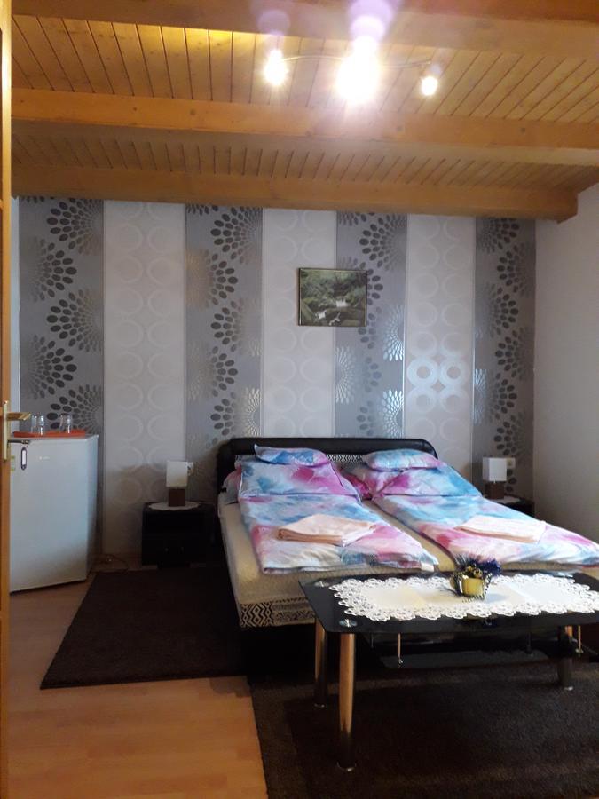 Szerencsecsillag Vendégház Kiskoros Exterior foto